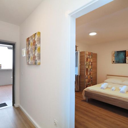 Apartments Lada Makarska Exterior photo